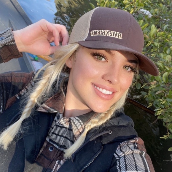elenaskyes